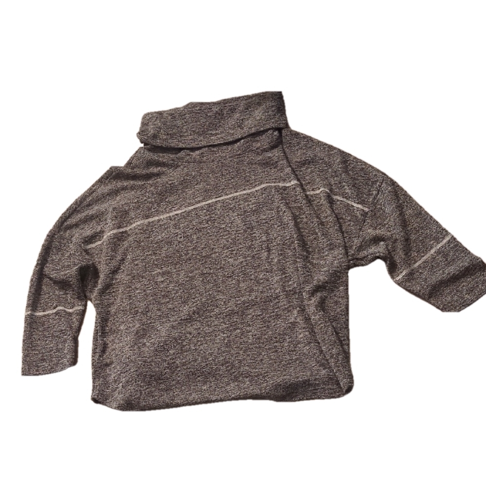 Bloomchic Gray Top Size 18-20